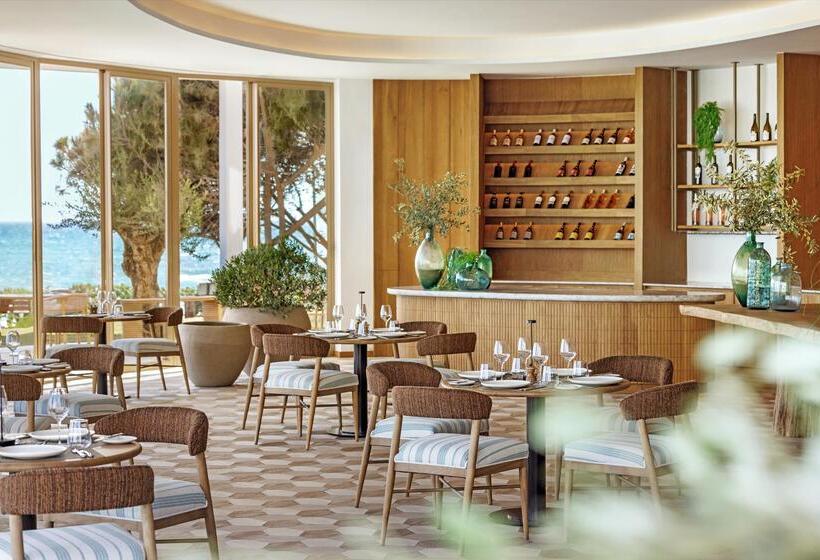 בית מלון כפרי Ikos Andalusia