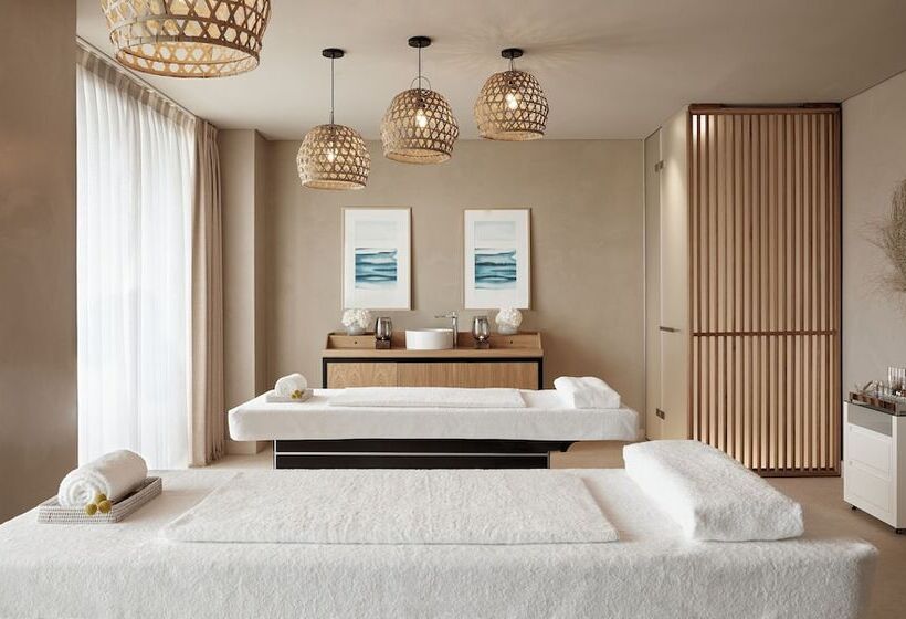 בית מלון כפרי Ikos Andalusia