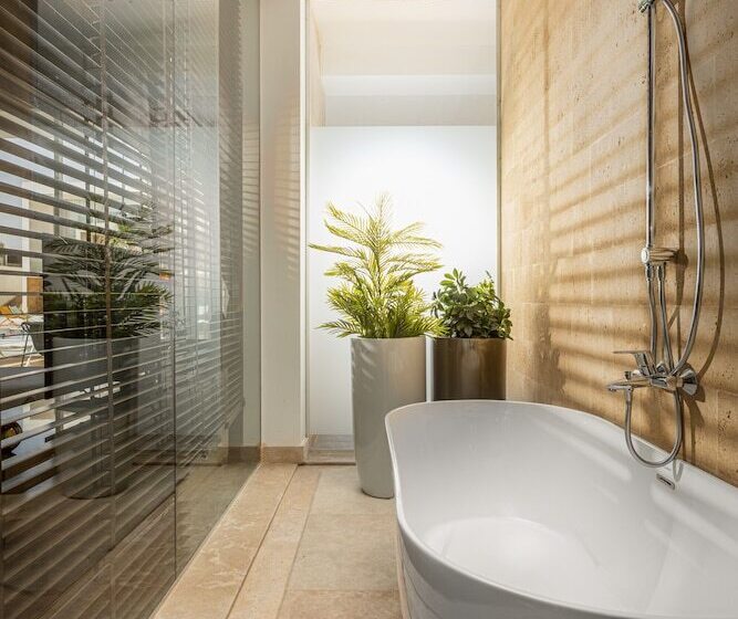 The G Hotel Seashell