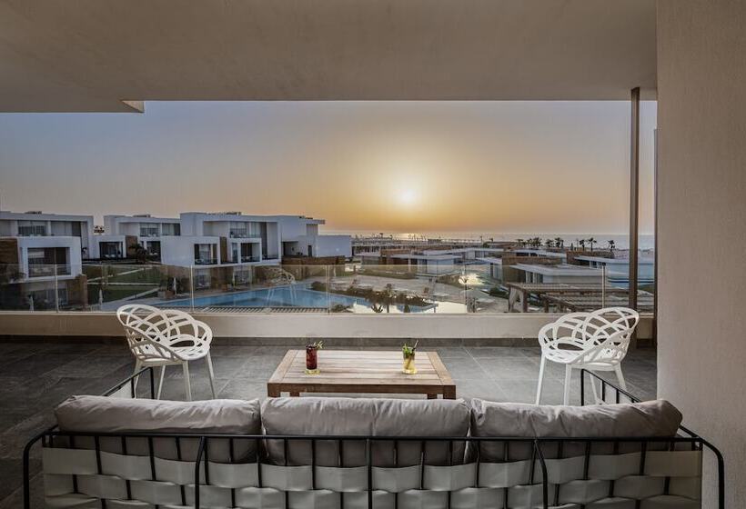 The G Hotel Seashell