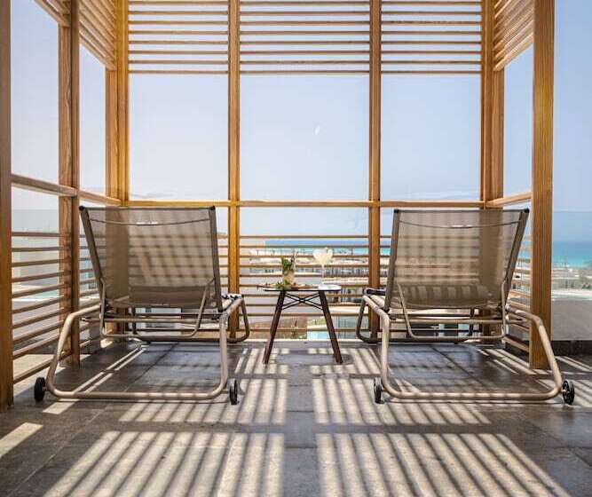 The G Hotel Seashell