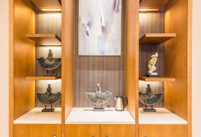 Park Lane Hotel Foshan Qiandeng Lake