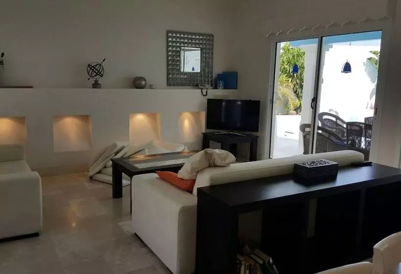 Villa Solares