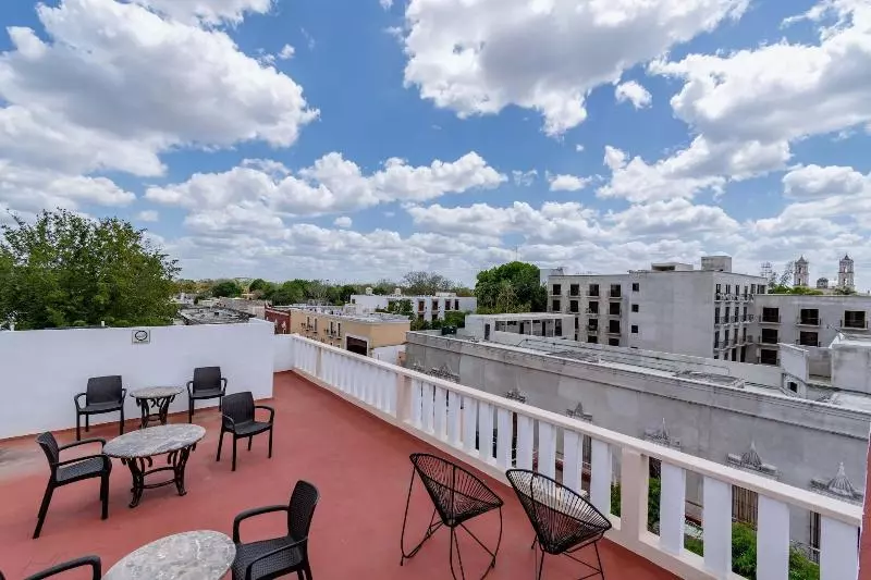 هتل Colonial Zaci By Guru