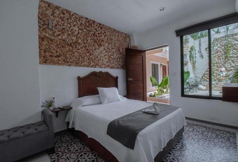 Hotel Colonial Zaci By Guru