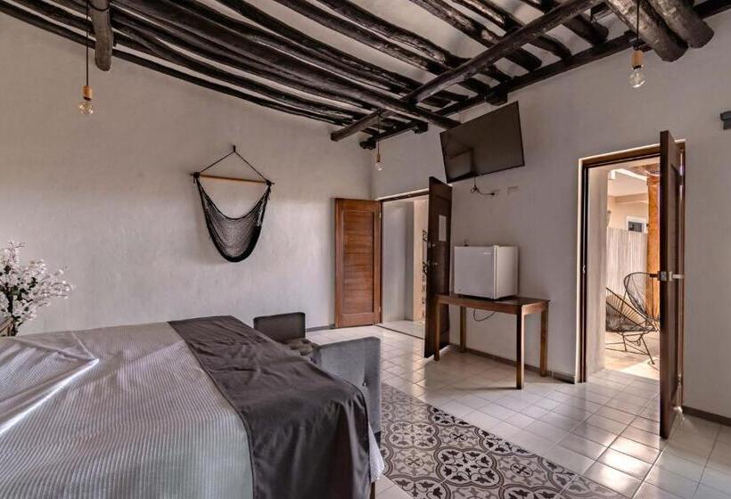 Hotel Colonial Zaci By Guru