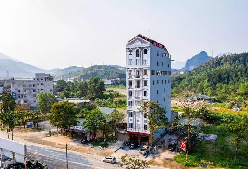 هتل Dinh Gia