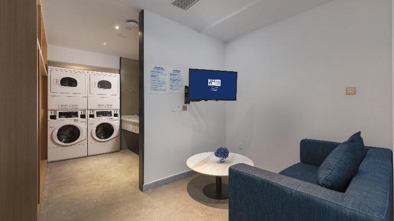 Hotel Holiday Inn Express E Mei Qiliping By Ihg