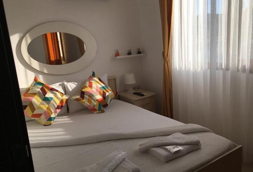 酒店 Jasmine Butik Pansiyon