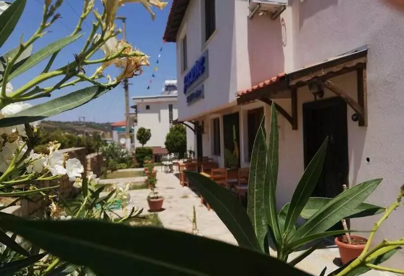 Hotelli Jasmine Butik Pansiyon