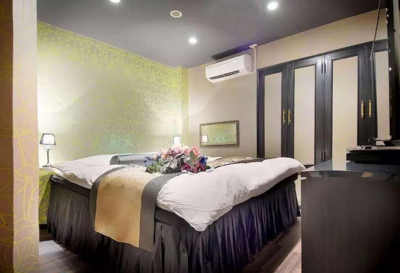 Ishidu Hotel Blanc Chapel Christmas   Adults Only