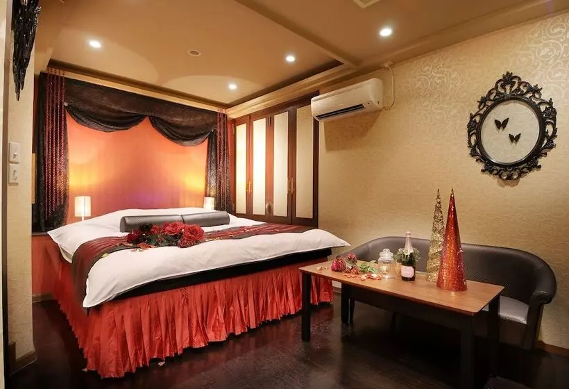 Ishidu Hotel Blanc Chapel Christmas   Adults Only