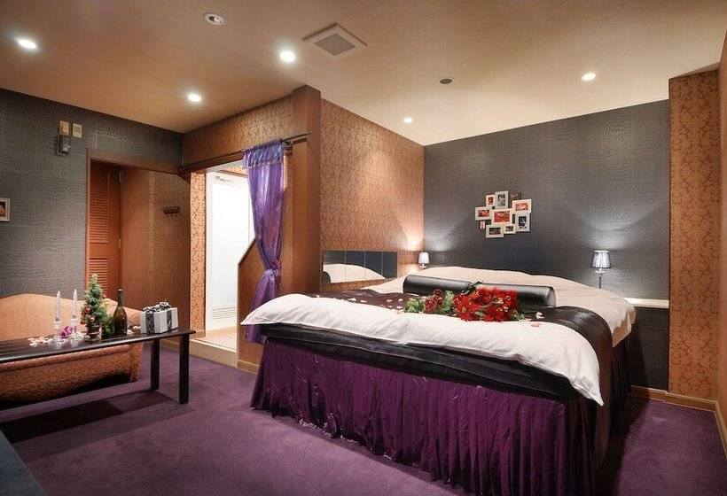 Ishidu Hotel Blanc Chapel Christmas Adults Only