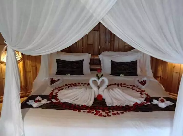 Mas Village Resort