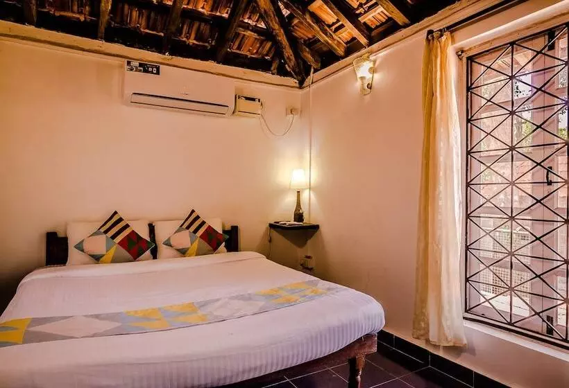 Oyo Home 19186 Antique 1bhk