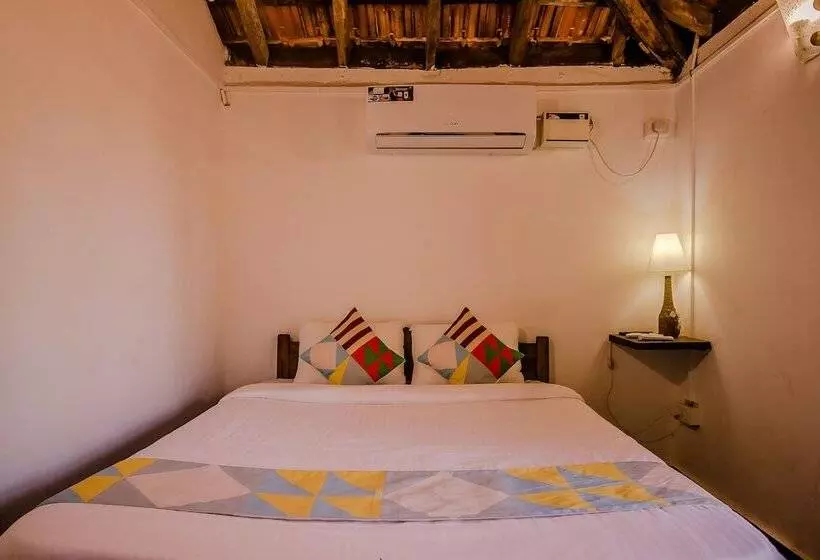 Oyo Home 19186 Antique 1bhk