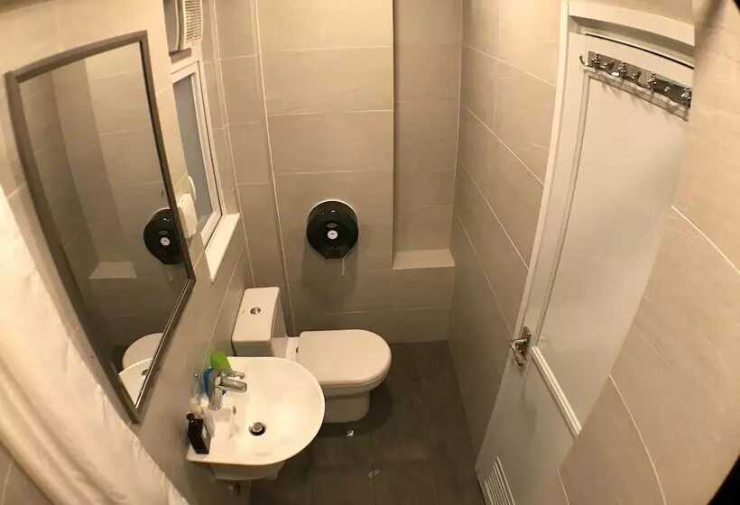 پانسیون Soso Hostel