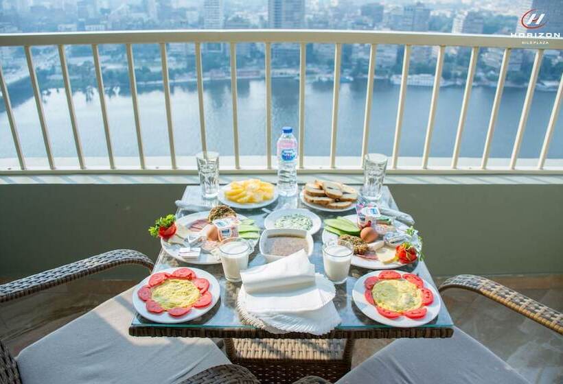 هتل Horizon Nile Plaza