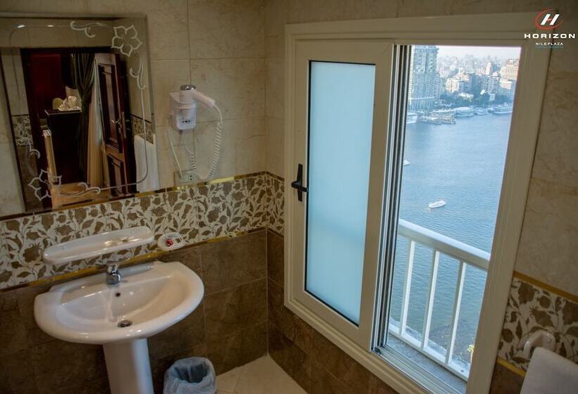 هتل Horizon Nile Plaza