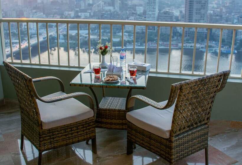 هتل Horizon Nile Plaza