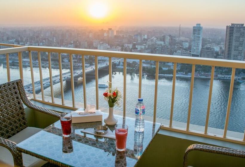 هتل Horizon Nile Plaza