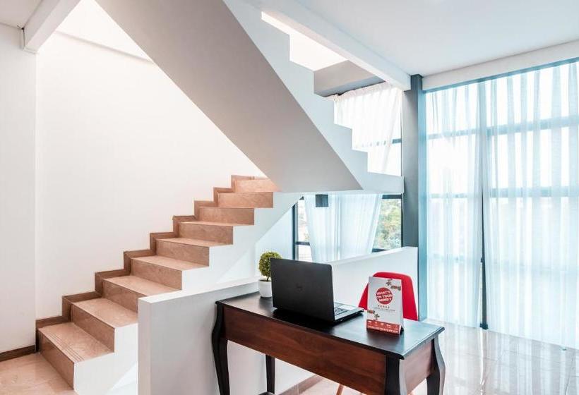 Szálloda Oyo 1580 D Rhea Syariah