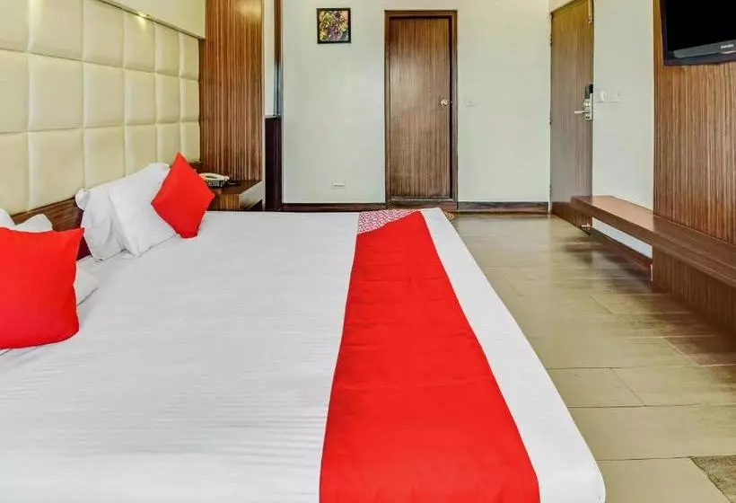 Hotelli Oyo 47627 Gazala Resort