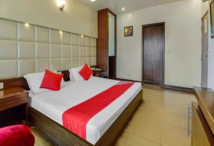 Hotelli Oyo 47627 Gazala Resort