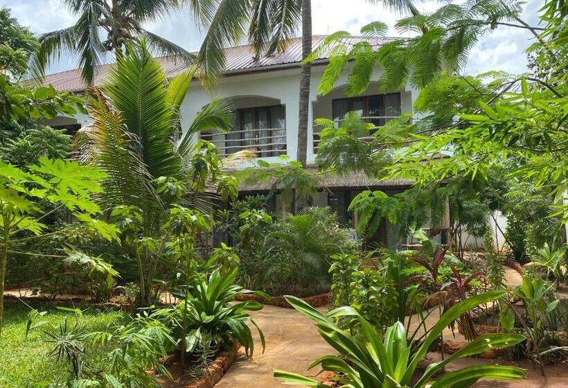 בית מלון כפרי Siri Beach Lodge