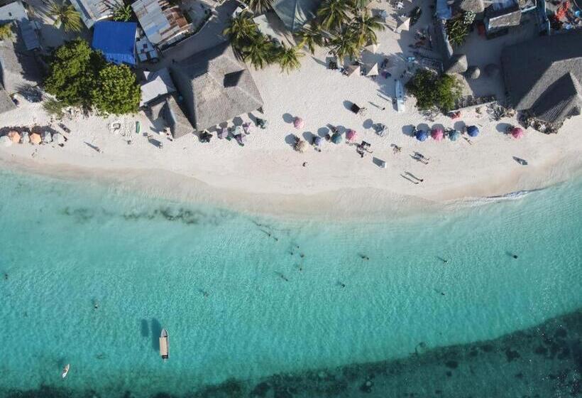 בית מלון כפרי Siri Beach Lodge