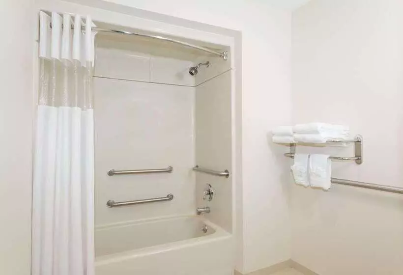 ホテル Baymont By Wyndham Asheville/biltmore