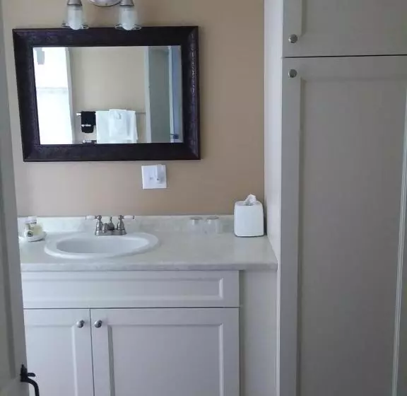 酒店 Benjamin Prescott Inn