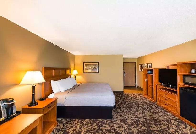 فندق Best Western Derby Inn