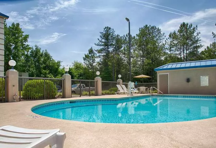 酒店 Best Western Executive Inn & Suites