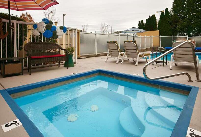 ホテル Best Western Sky Valley Inn