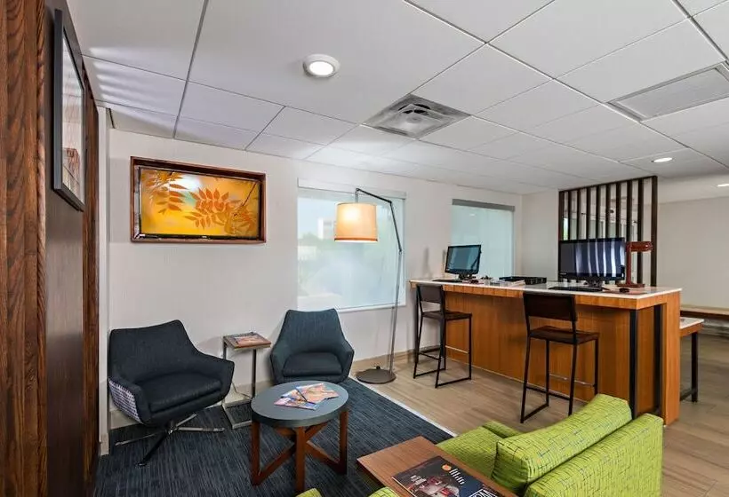 酒店 Holiday Inn Express Peoria North   Glendale, An Ihg