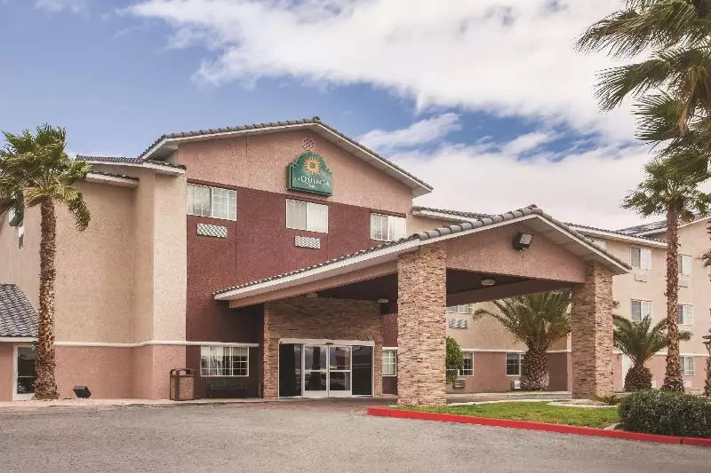 Hotel La Quinta Inn & Suites By Wyndham Las Vegas Nellis