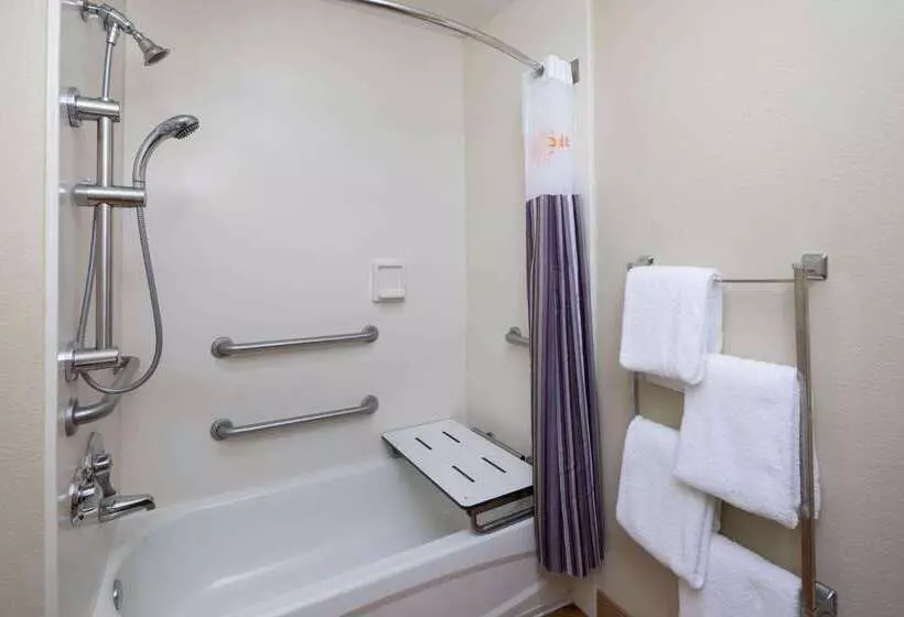 酒店 Spark By Hilton Savannah Midtown