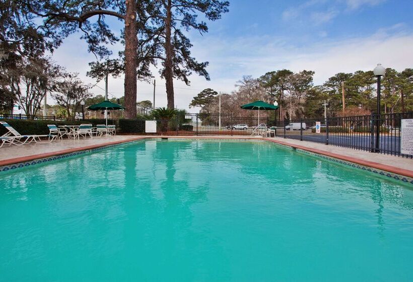 酒店 Spark By Hilton Savannah Midtown