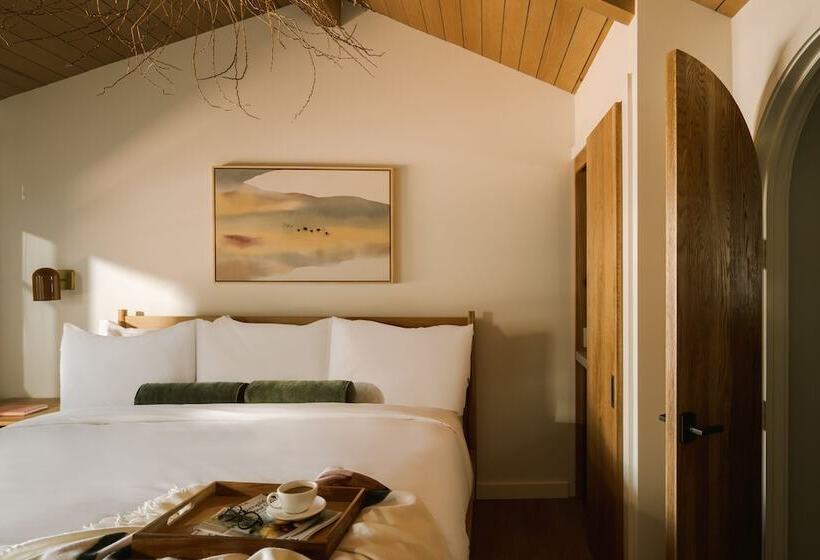 فندق Sonder Woods Cove