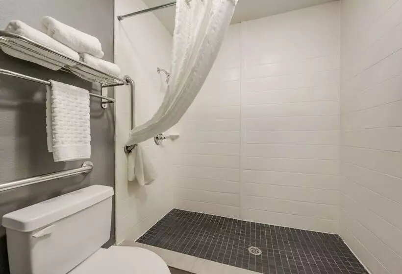 Surestay Hotel By Best Western Deer Park