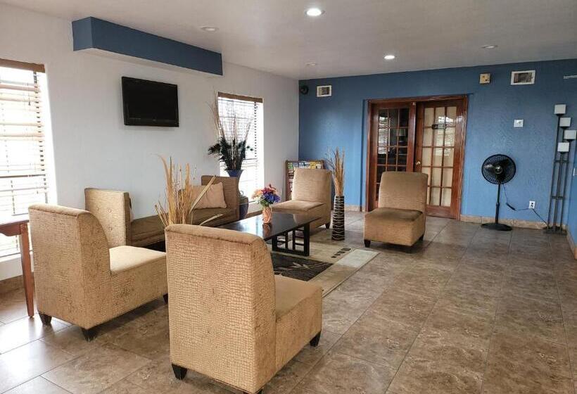 فندق Texas Inn And Suites Raymondville