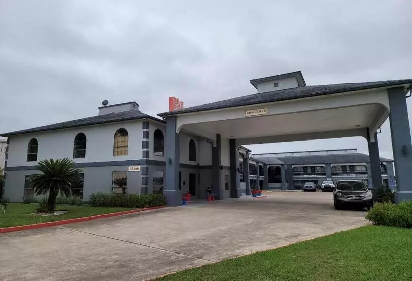 ホテル Texas Inn And Suites Raymondville