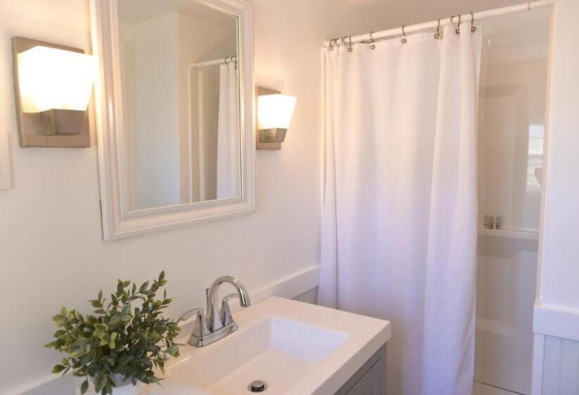 فندق على الطريق Cape Cod Veranda