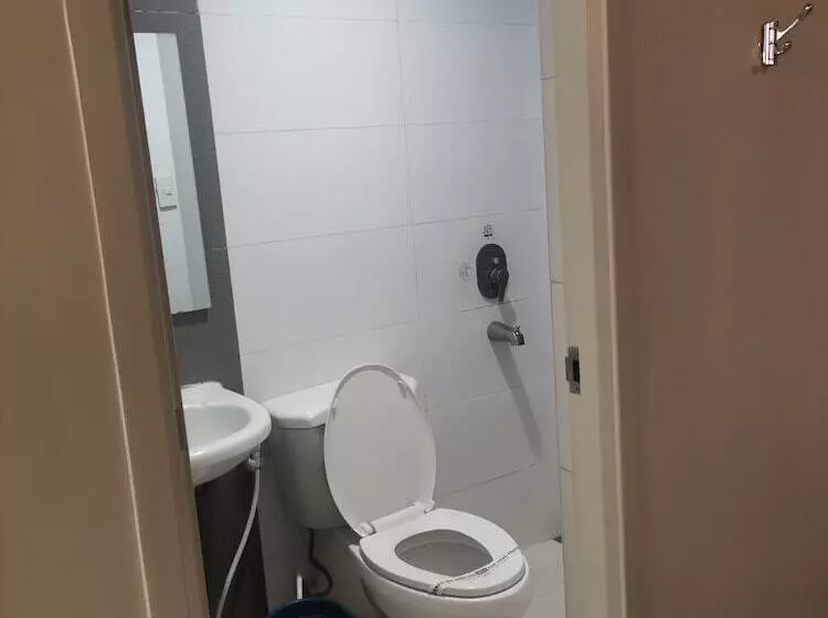 ホテル Sogo Alabang