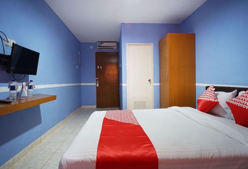 Urbanview Hotel De Grand Garuda Balikpapan