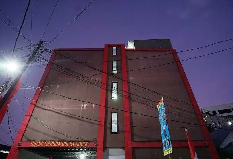 Urbanview Hotel De Grand Garuda Balikpapan