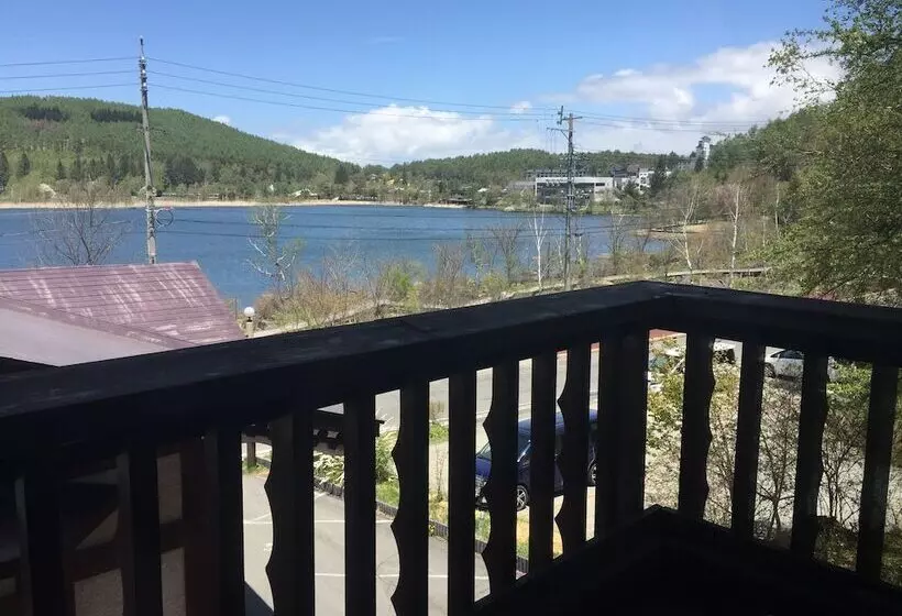 簡易ホテル Shirakabako Sakaeen