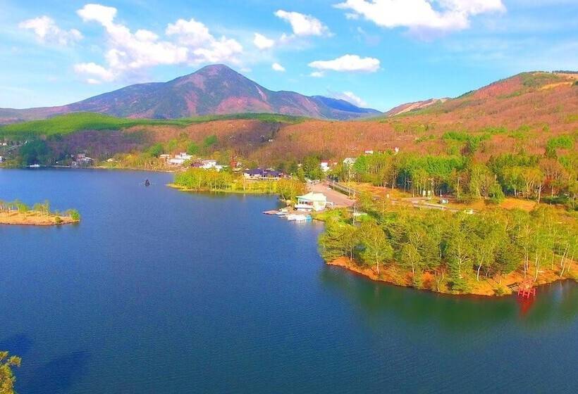 Hostel Shirakabako Sakaeen