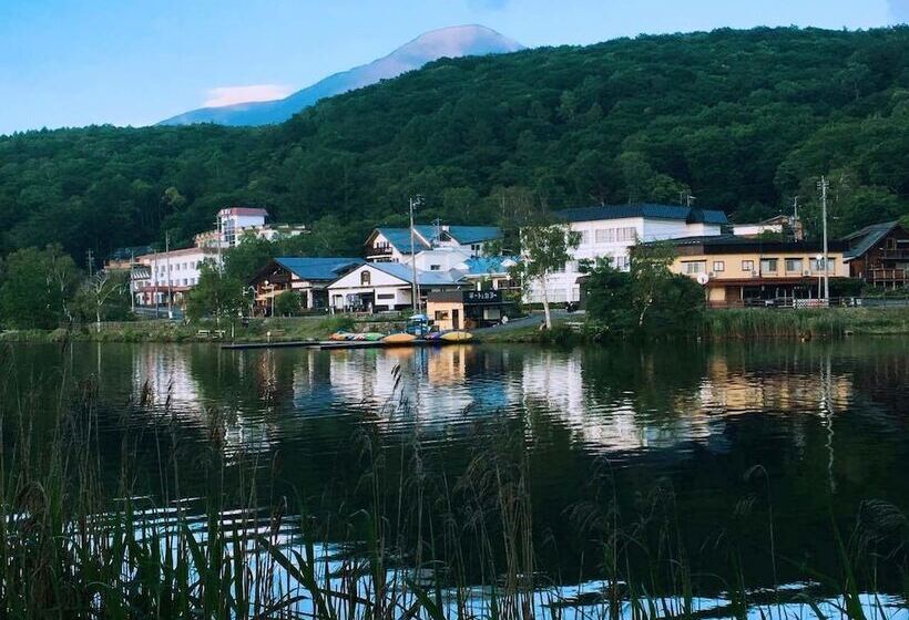 Hostel Shirakabako Sakaeen